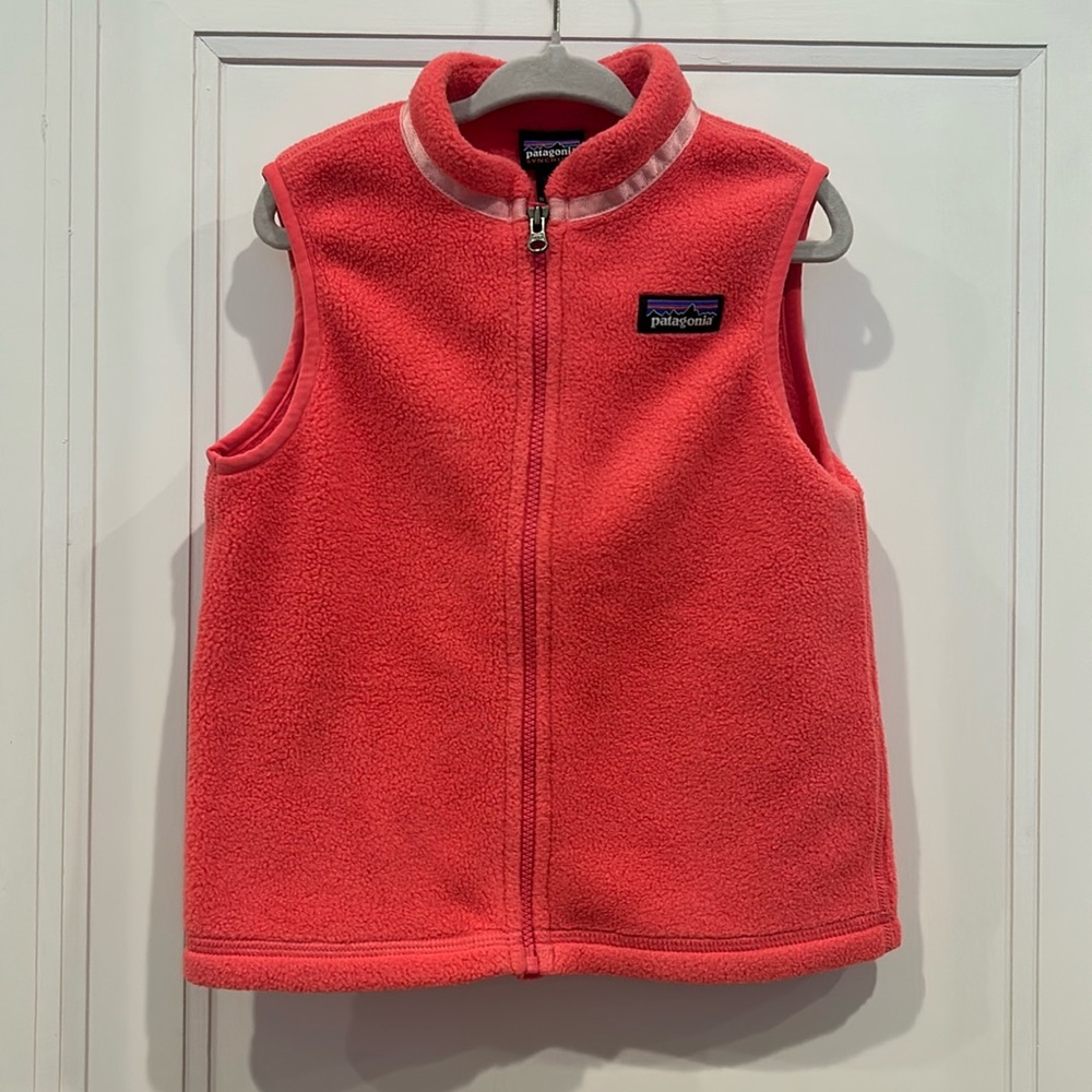 Girls pink Patagonia fleece vest